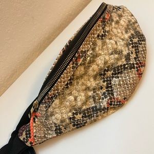 Snake print Fanny pack